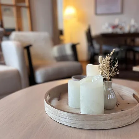 - Charme Alpin Apartment Wengen