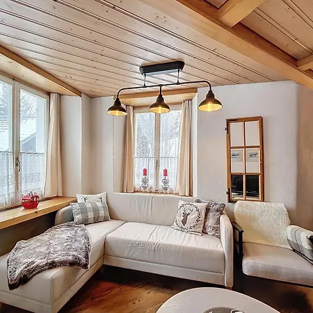 - Charme Alpin Apartment