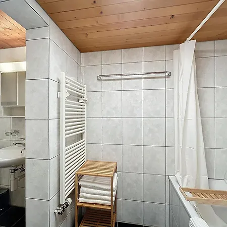 - Charme Alpin Lägenhet Wengen