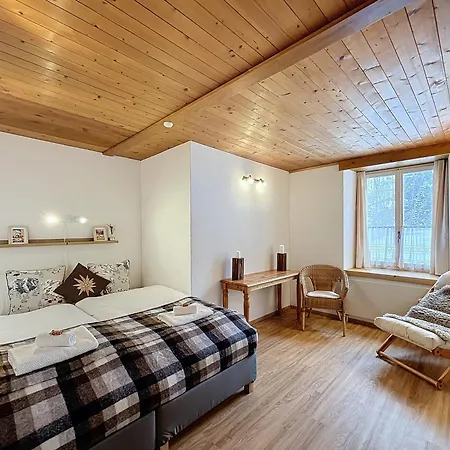- Charme Alpin Apartment